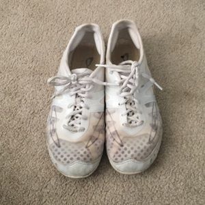 Nfinity vengeance cheerleading shoes